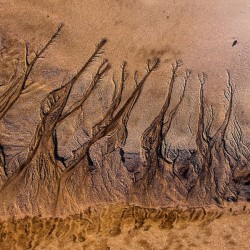 Graphisme de sable /  LECONTE Dominique